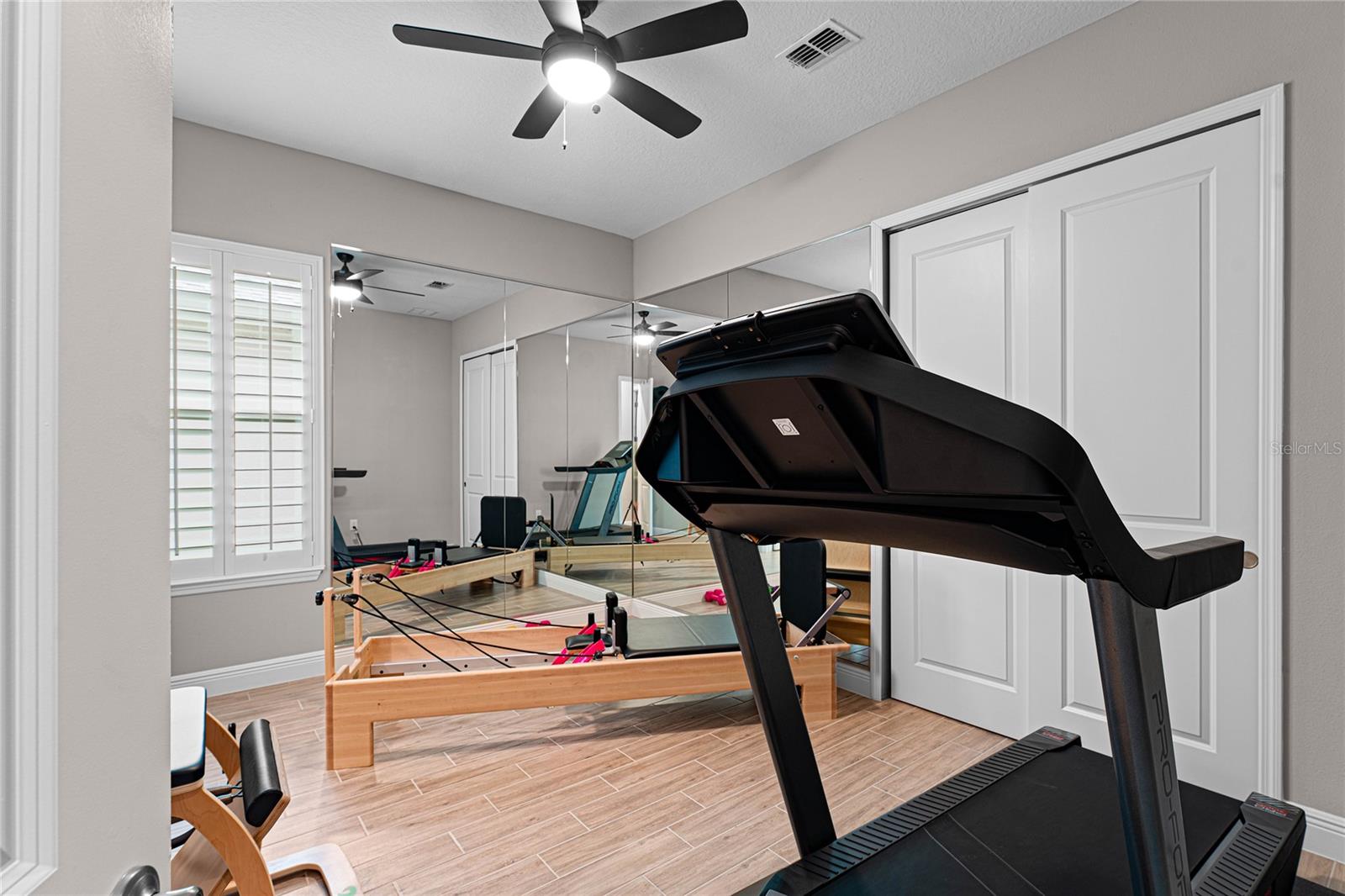Image 32 of 53 For 18405 Mowry Court