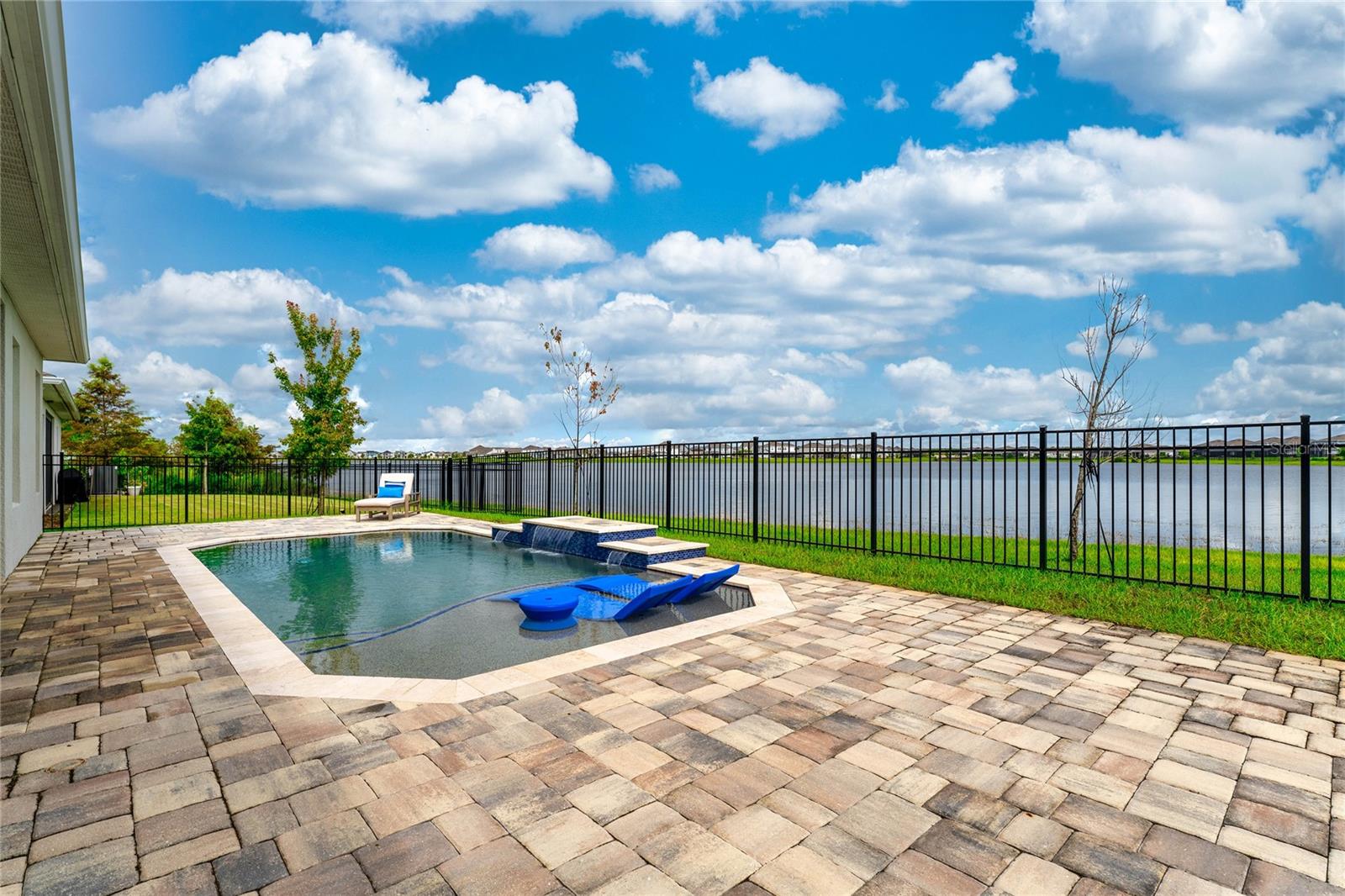 Image 43 of 53 For 18405 Mowry Court