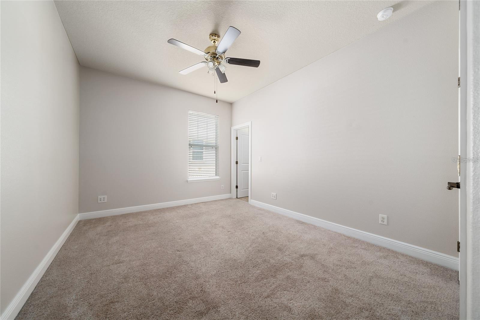 Image 34 of 53 For 7508 Lake Albert Drive