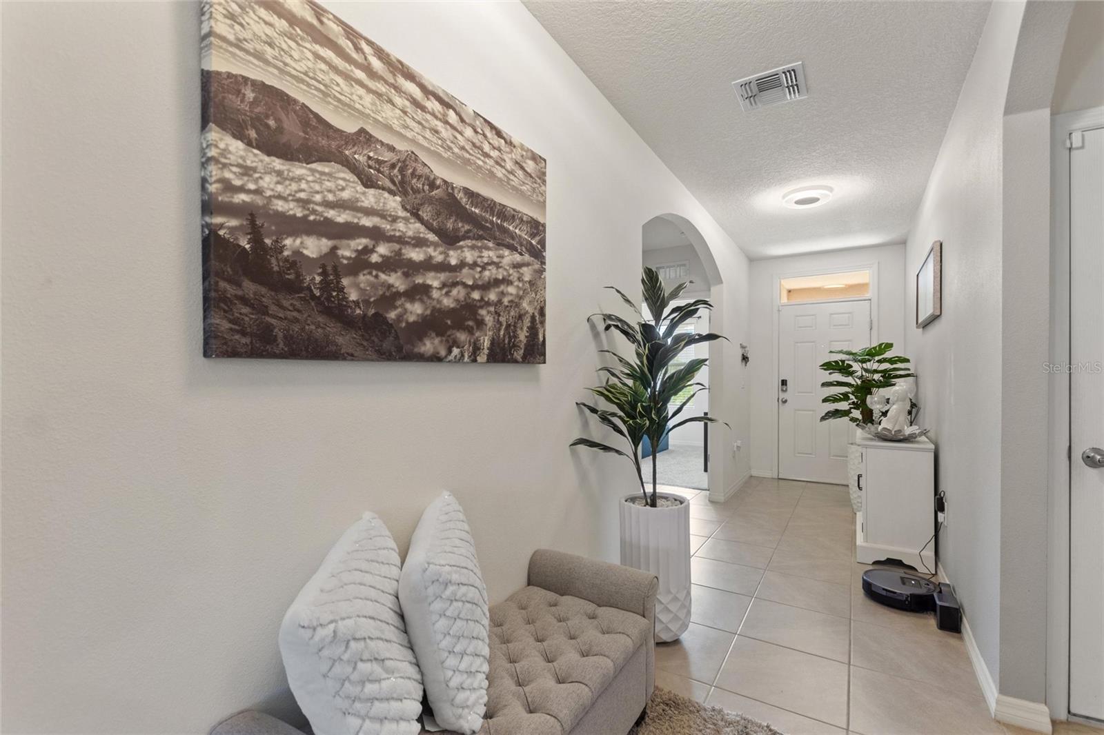Image 11 of 31 For 2769 Grand Central Avenue