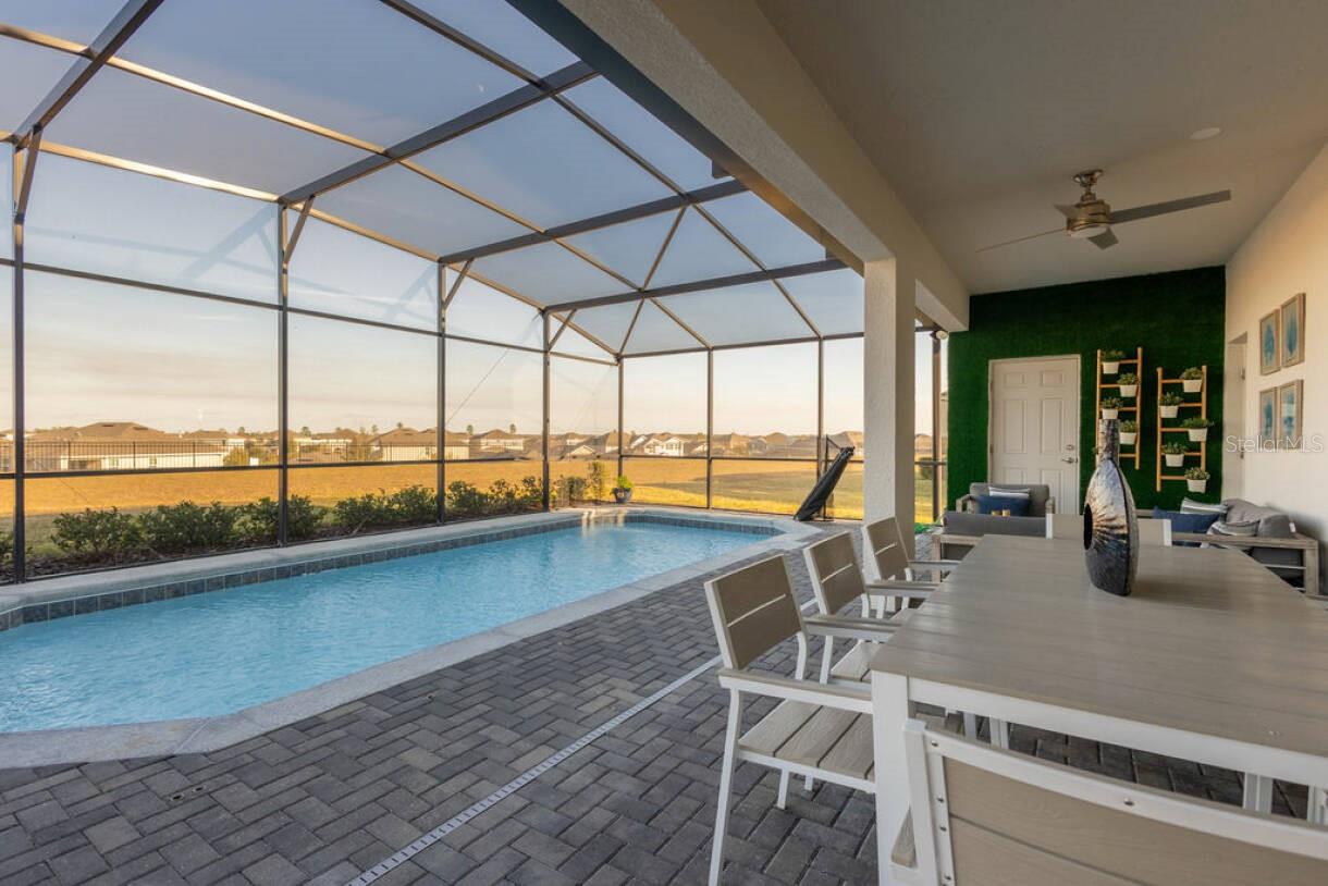 Image 60 of 99 For 2106 Lelani Circle