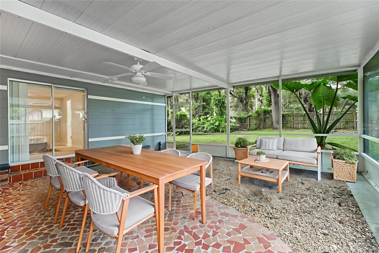 Image 32 of 42 For 209 Princeton Street