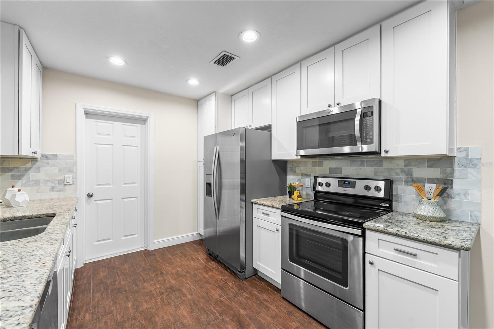 Image 5 of 42 For 209 Princeton Street