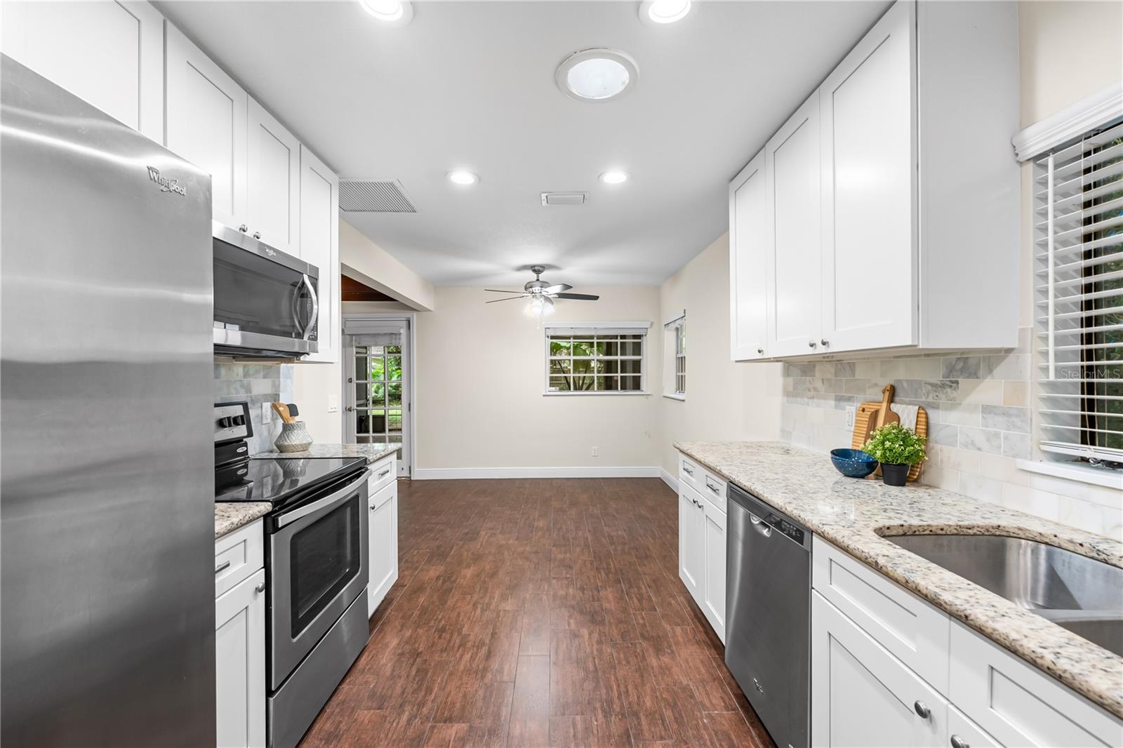 Image 6 of 42 For 209 Princeton Street