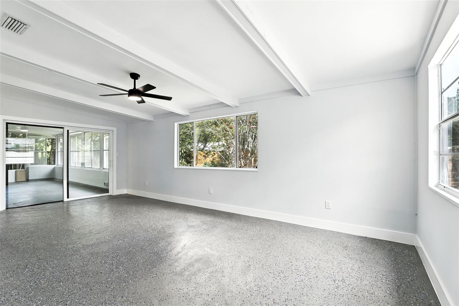 Image 18 of 26 For 216 Tangelo Avenue