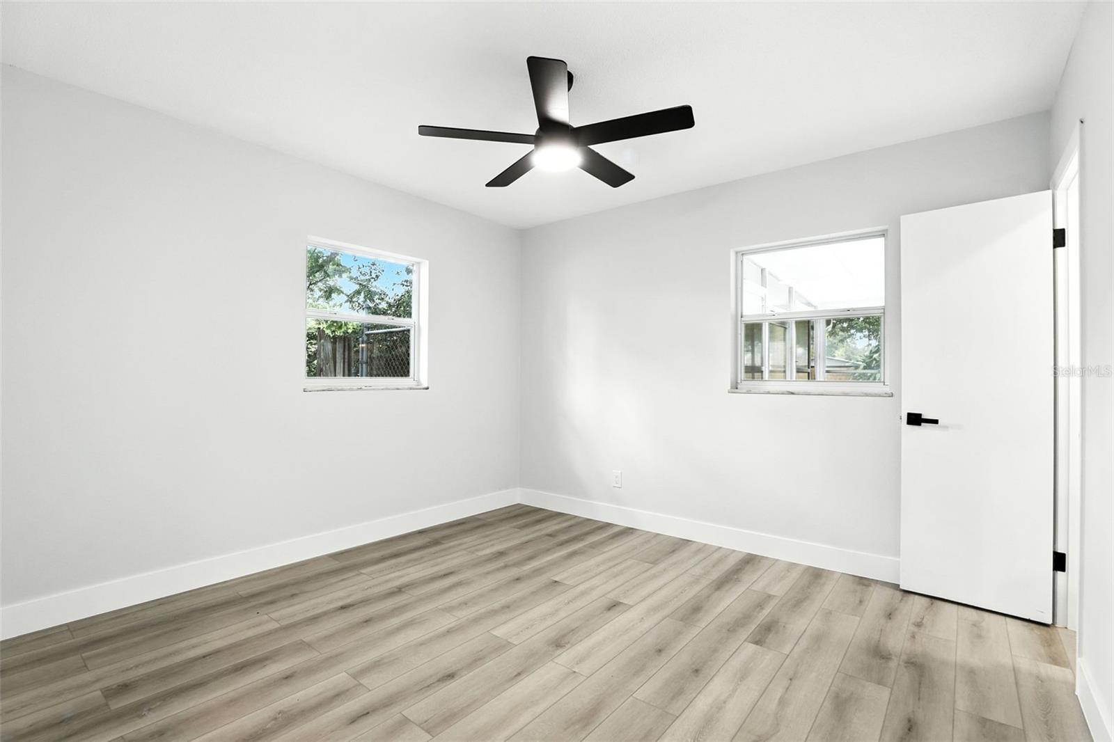 Image 9 of 26 For 216 Tangelo Avenue