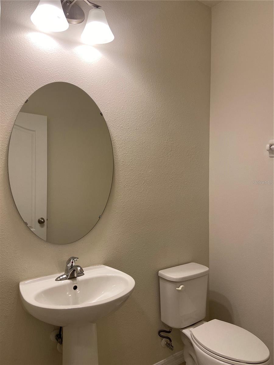 Image 10 of 26 For 7580 Aloma Pines Court