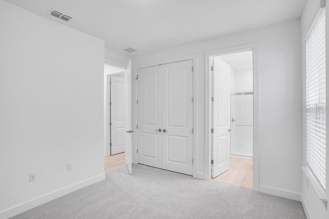 Image 22 of 41 For 888 Arbor Green Trail