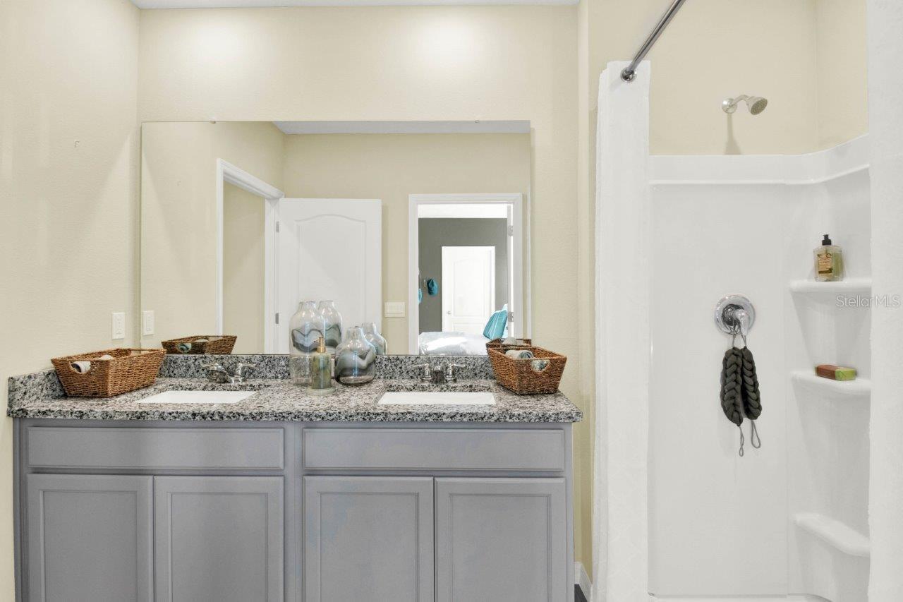 Image 17 of 26 For 4024 Giorgio Drive