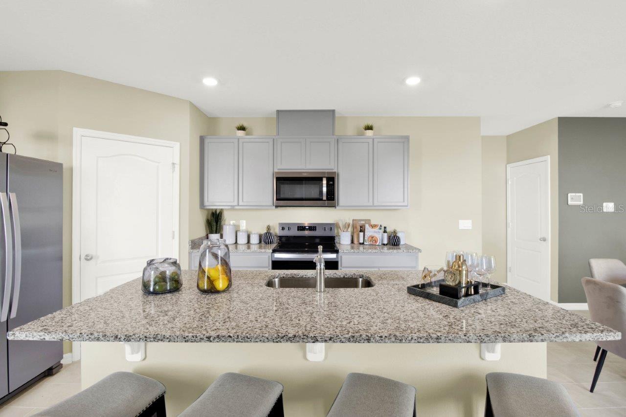 Image 6 of 26 For 4024 Giorgio Drive