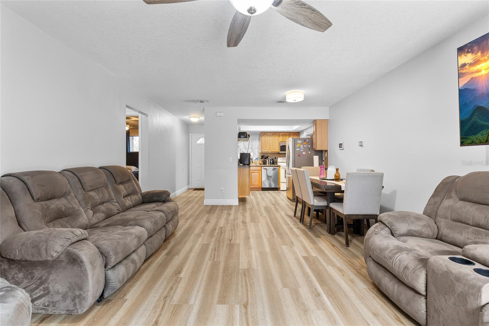 Image 9 of 37 For 6836 Massa Court