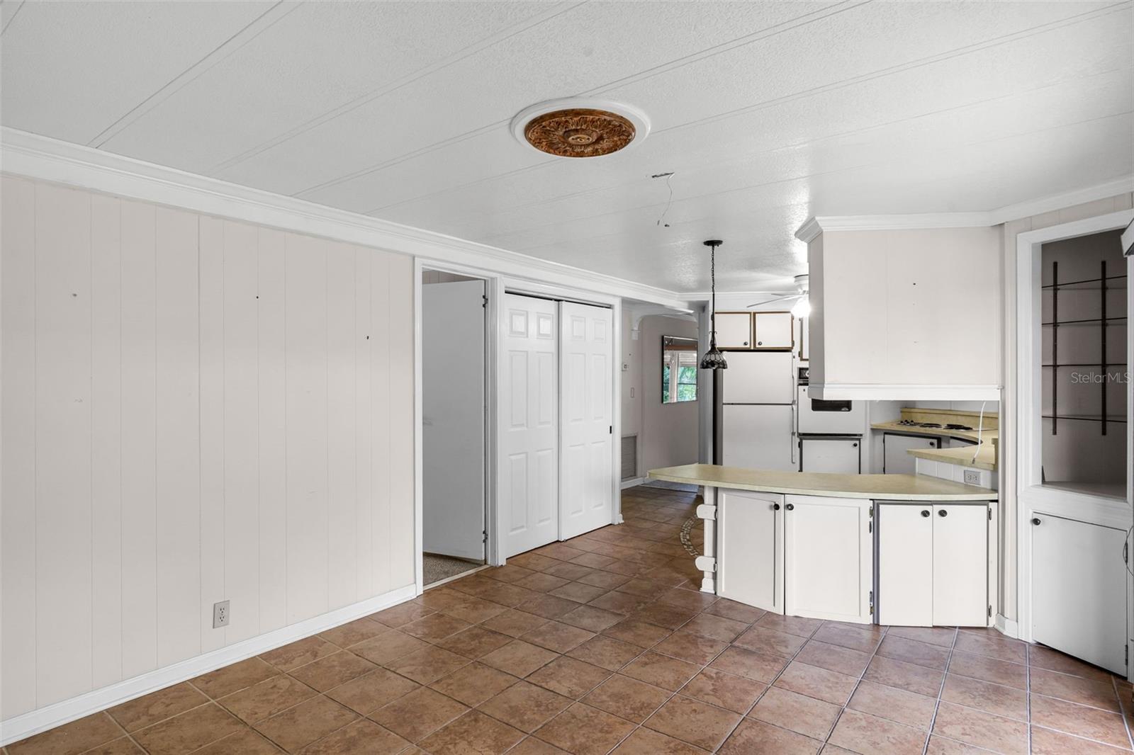Image 13 of 50 For 192 Palm Meadows Drive
