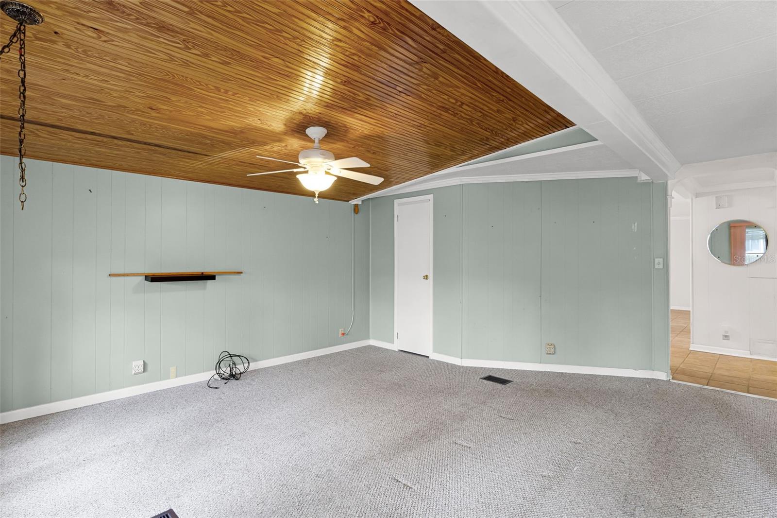 Image 16 of 50 For 192 Palm Meadows Drive