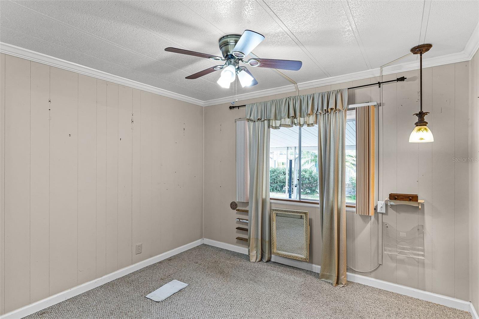 Image 23 of 50 For 192 Palm Meadows Drive