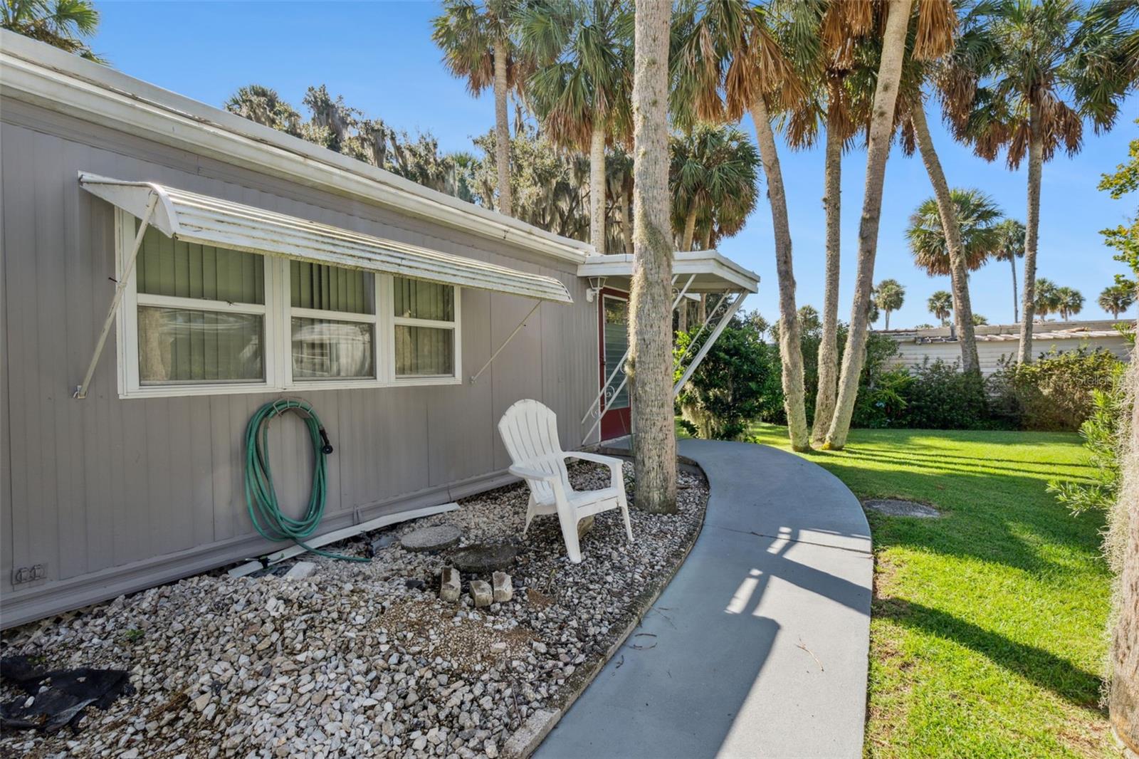 Image 7 of 50 For 52 Sabal Palm Circle