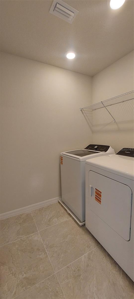 Image 14 of 27 For 5038 Starling Bird Lane