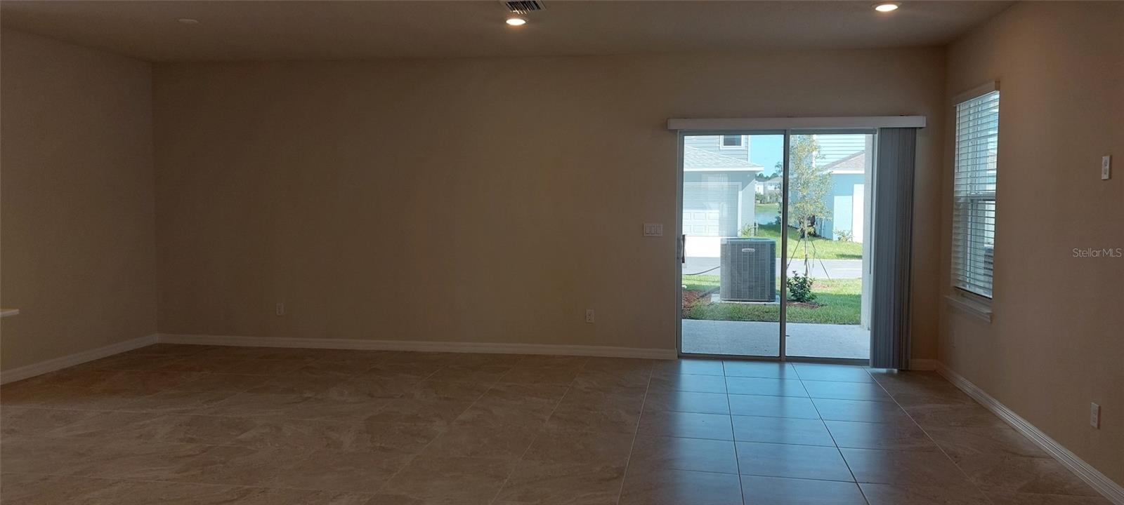 Image 8 of 27 For 5038 Starling Bird Lane