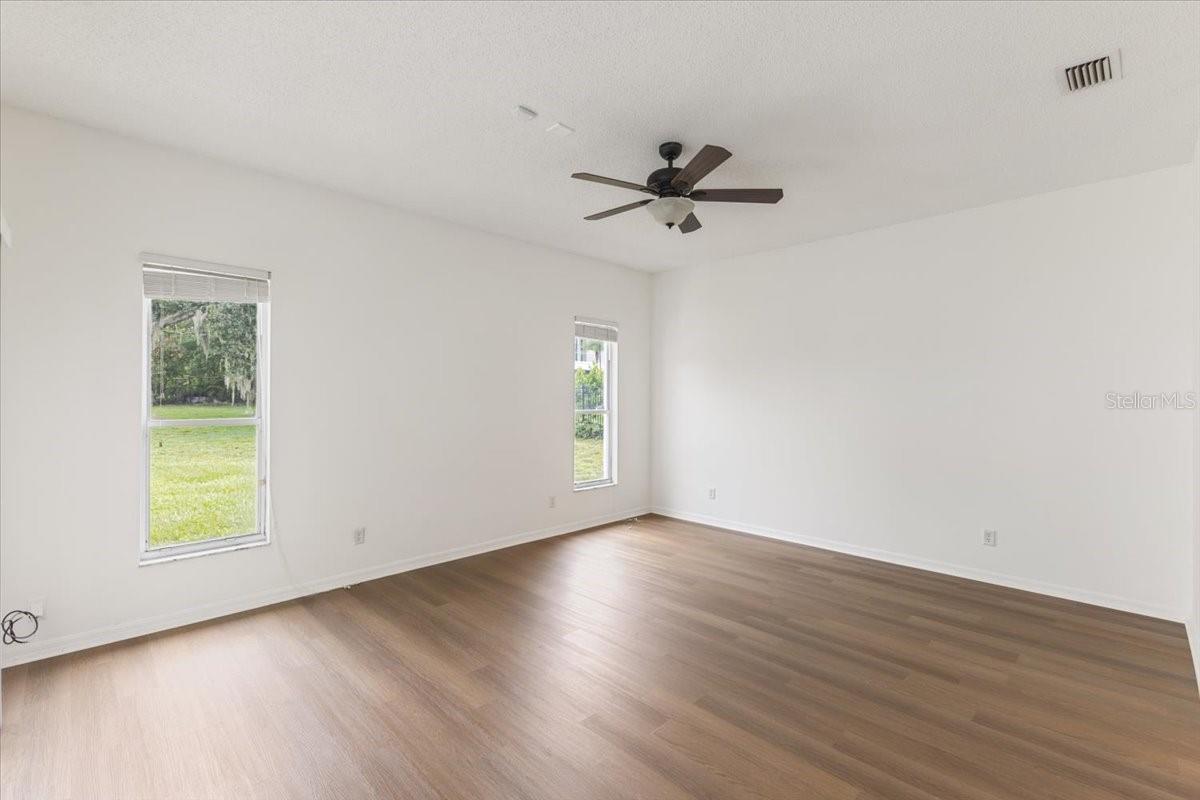 Image 13 of 38 For 12001 Lake Butler Boulevard