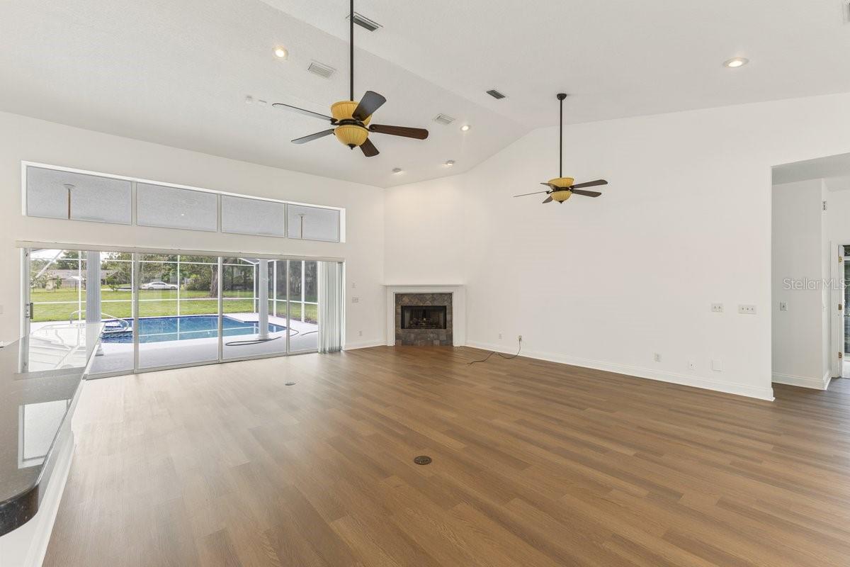 Image 4 of 38 For 12001 Lake Butler Boulevard