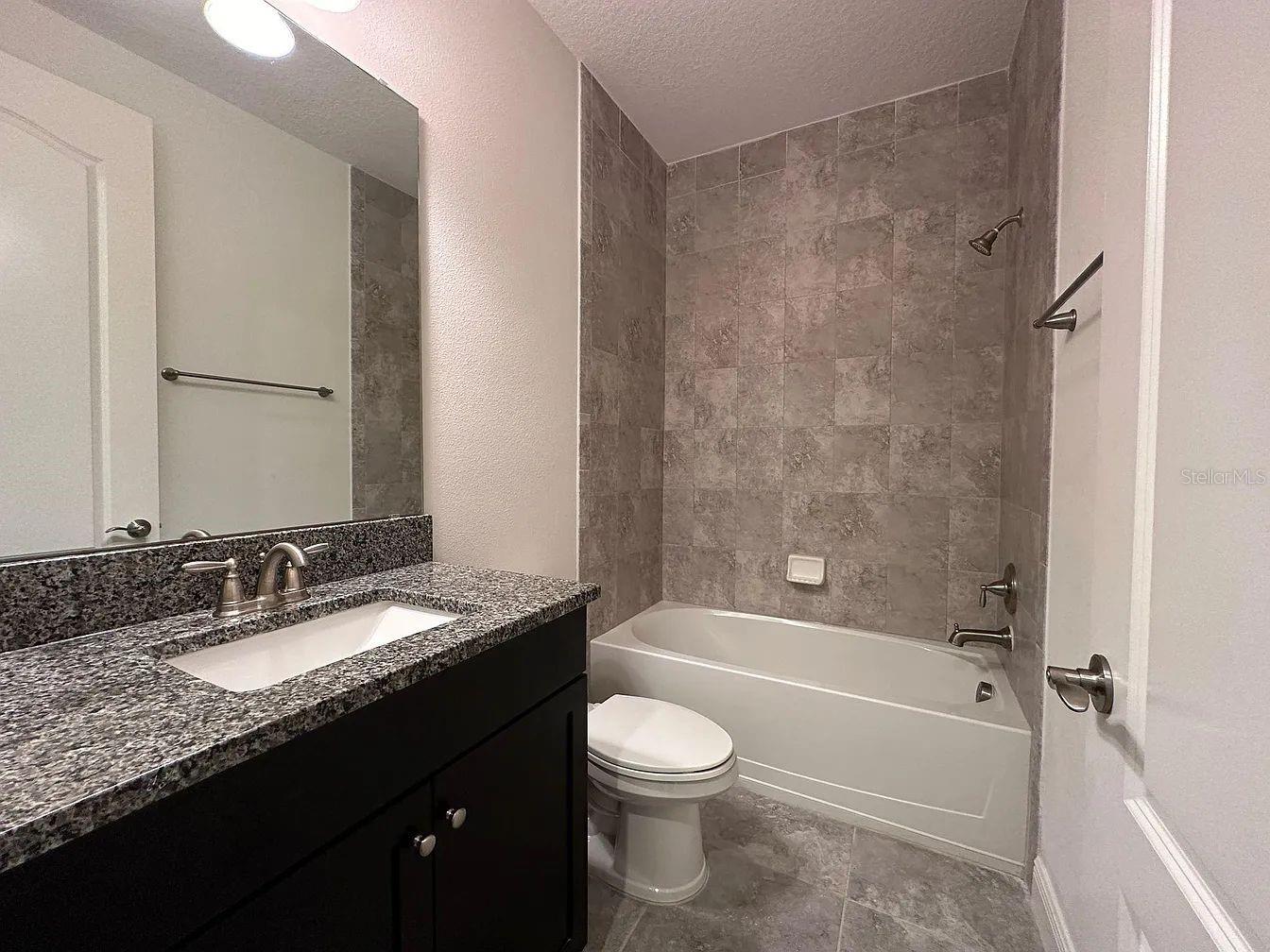 Image 17 of 23 For 13975 Arclid Street