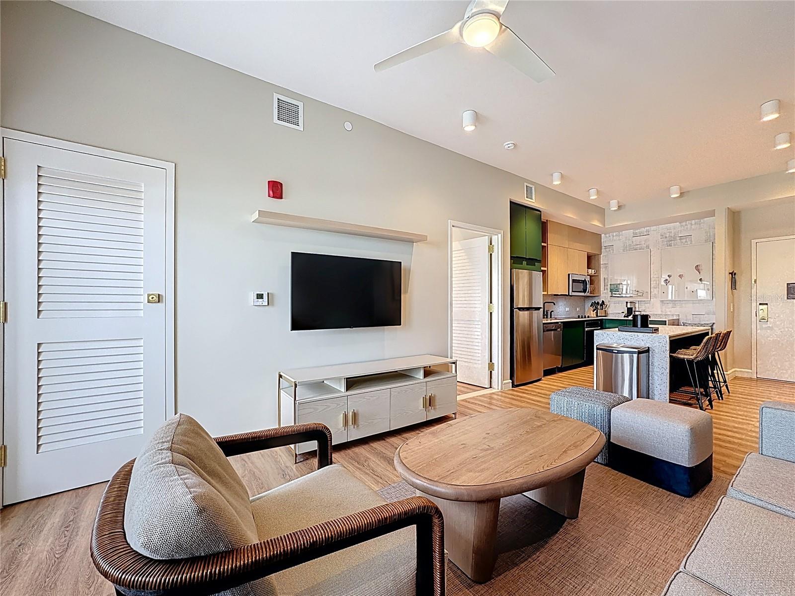 Image 23 of 57 For 8061 Vacation Avenue 108