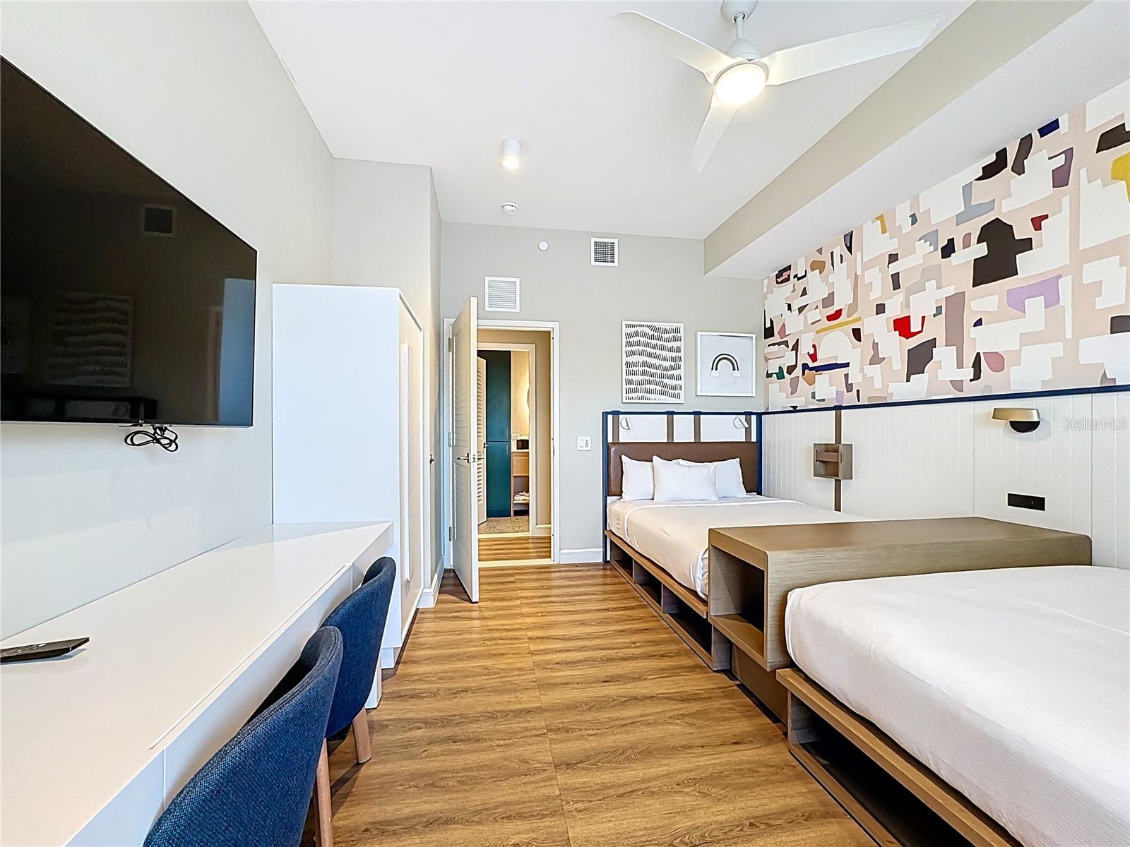 Image 34 of 57 For 8061 Vacation Avenue 108