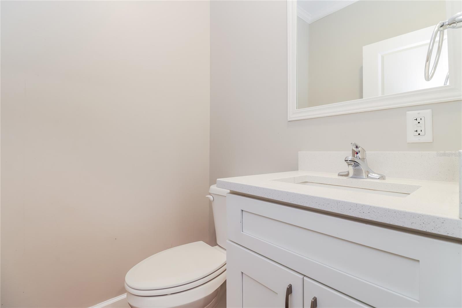 Image 13 of 16 For 1559 13th Street S