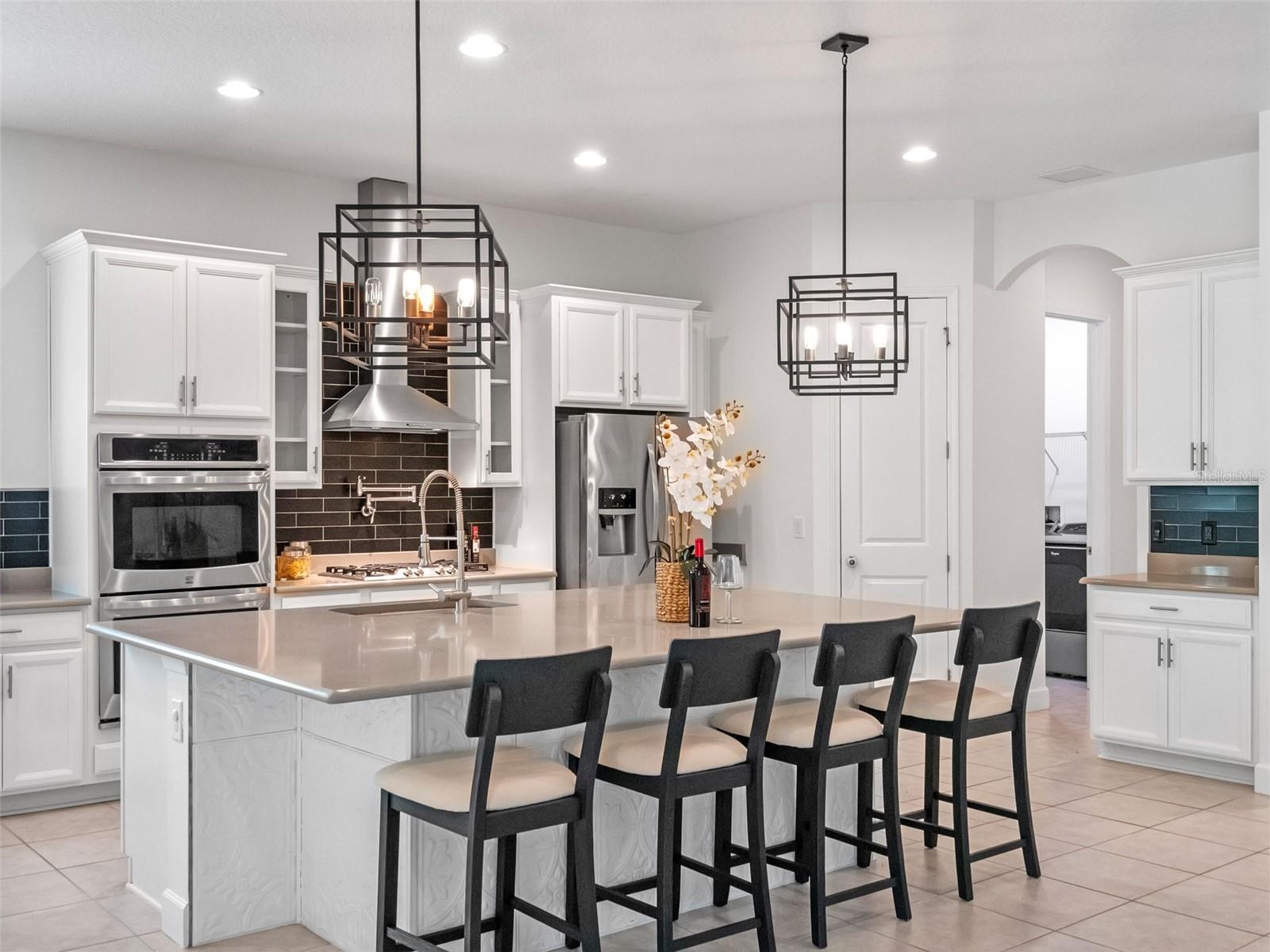 Image 11 of 51 For 7519 Mandarin Grove Way