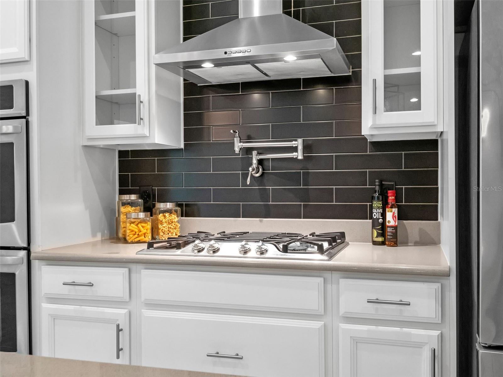 Image 17 of 51 For 7519 Mandarin Grove Way