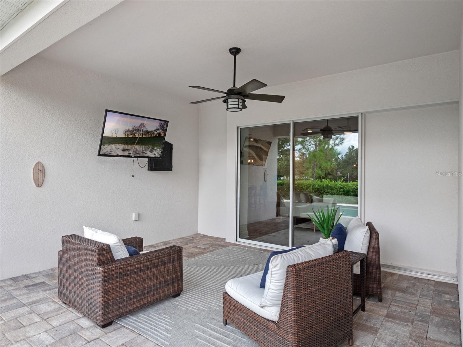 Image 25 of 51 For 7519 Mandarin Grove Way
