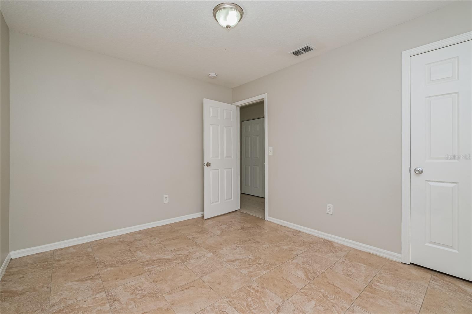 Image 13 of 16 For 2627 Chelsea Street