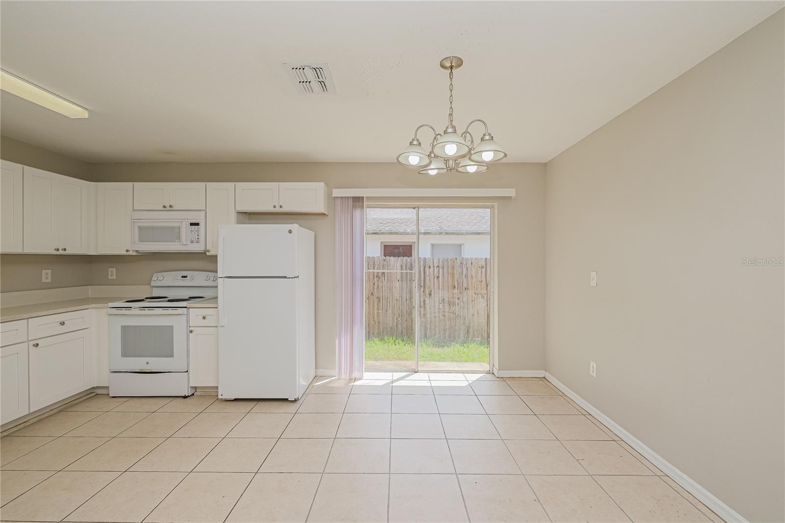 Image 4 of 16 For 2627 Chelsea Street