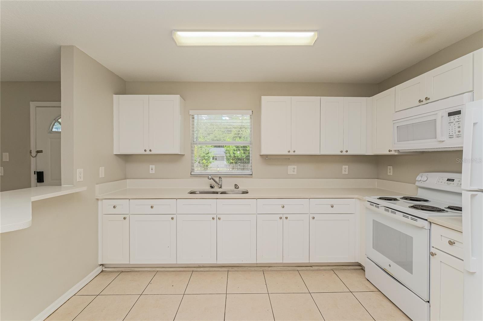 Image 6 of 16 For 2627 Chelsea Street