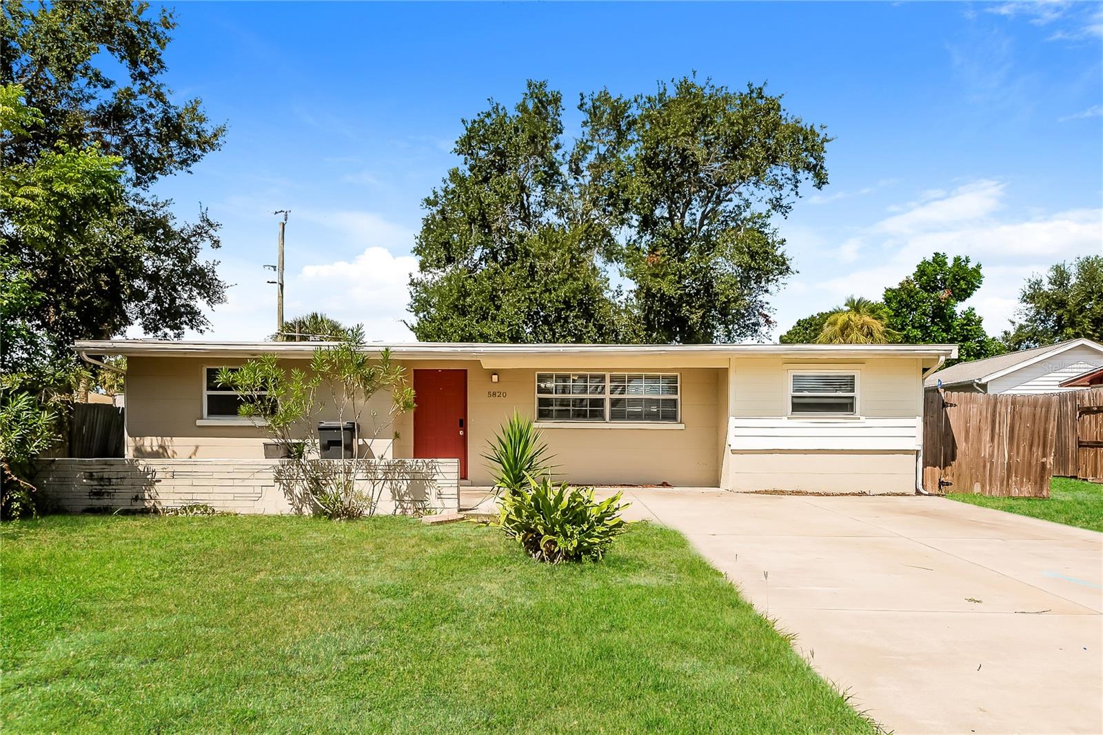 Details for 5820 21st Street W, BRADENTON, FL 34207