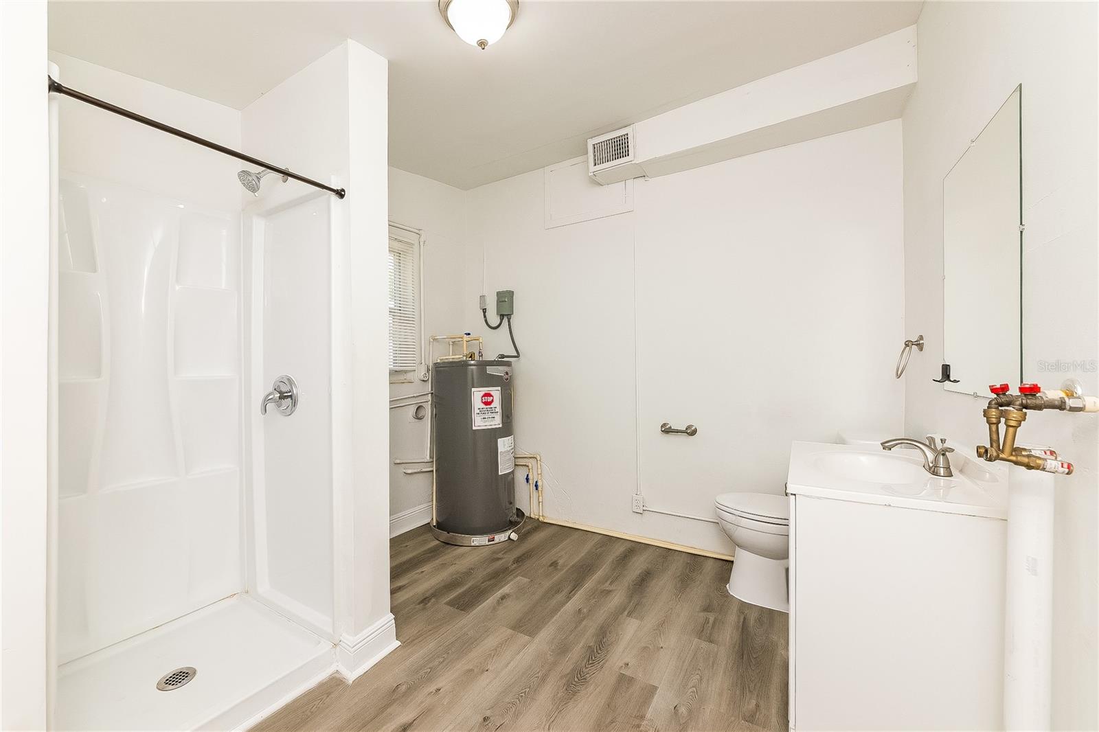 Image 10 of 16 For 5820 21st Street W