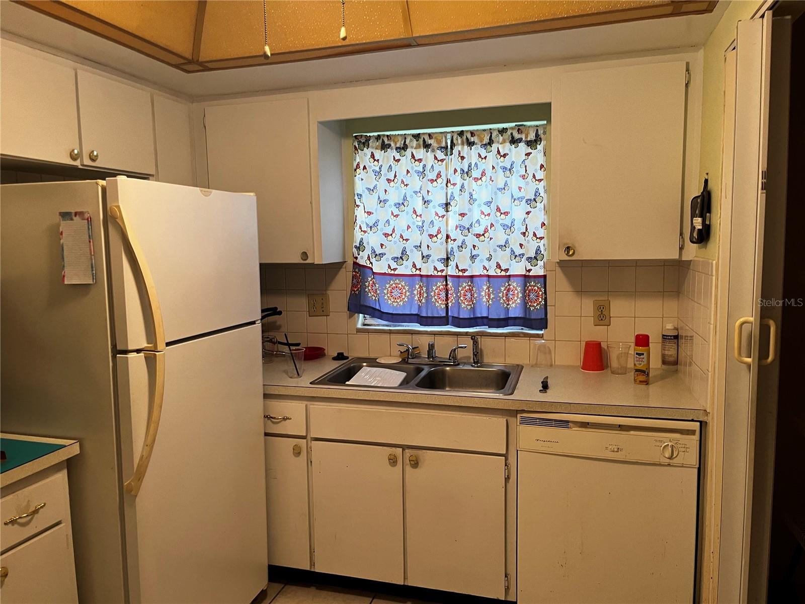 Image 7 of 13 For 1250 Pinellas Avenue 506