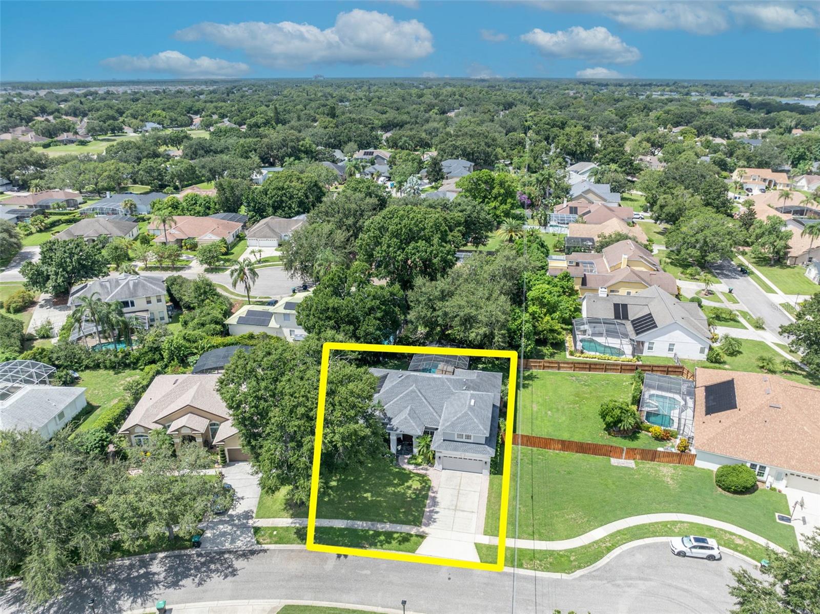 Image 36 of 43 For 10439 Pointview Court