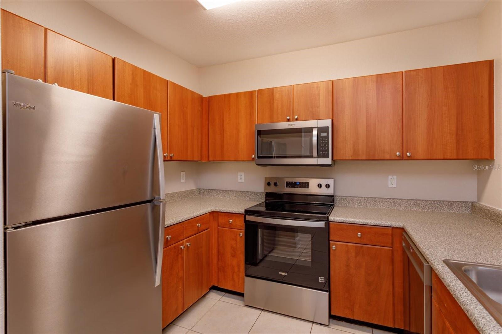 Image 3 of 22 For 204 E South St  4060