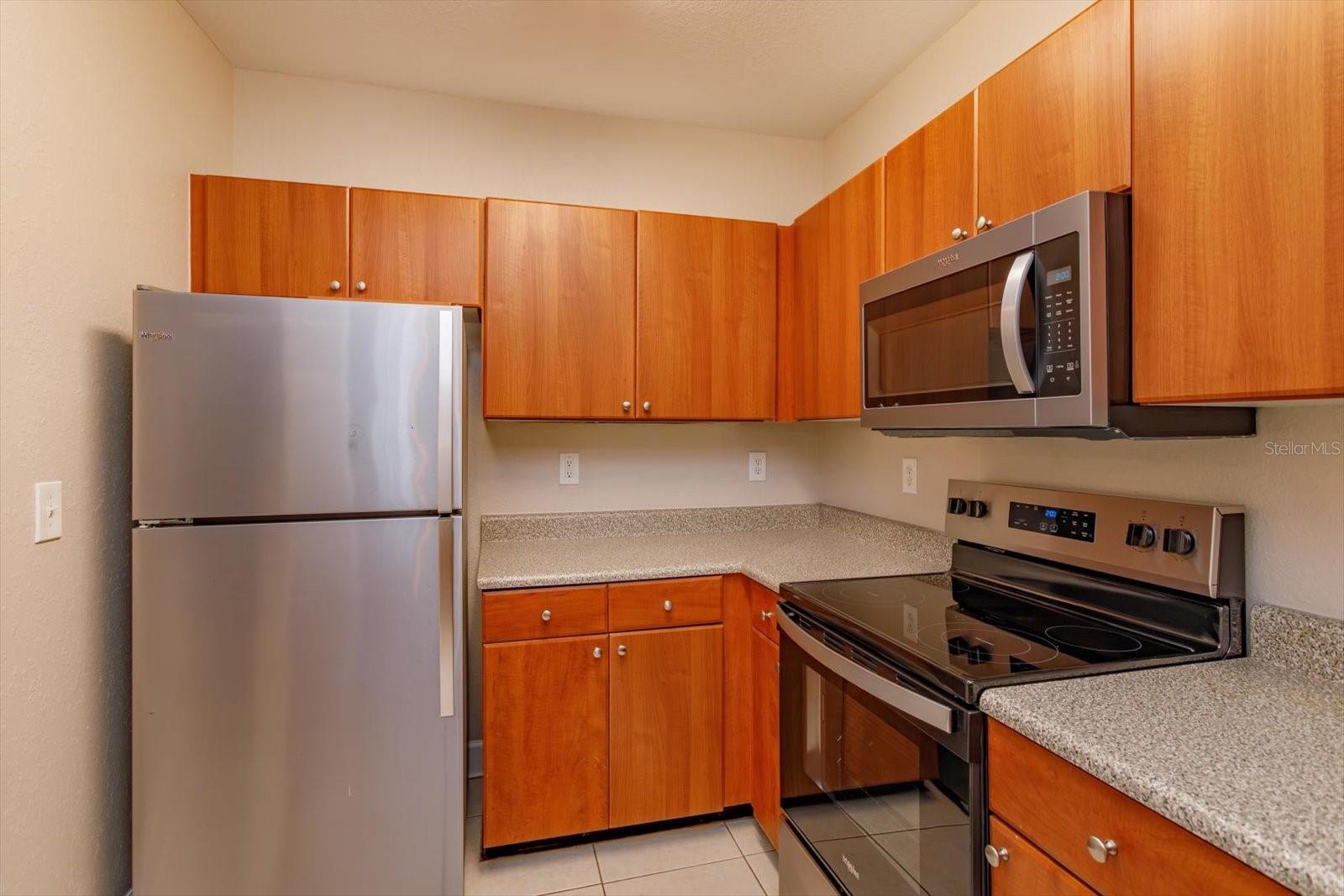 Image 5 of 22 For 204 E South St  4060