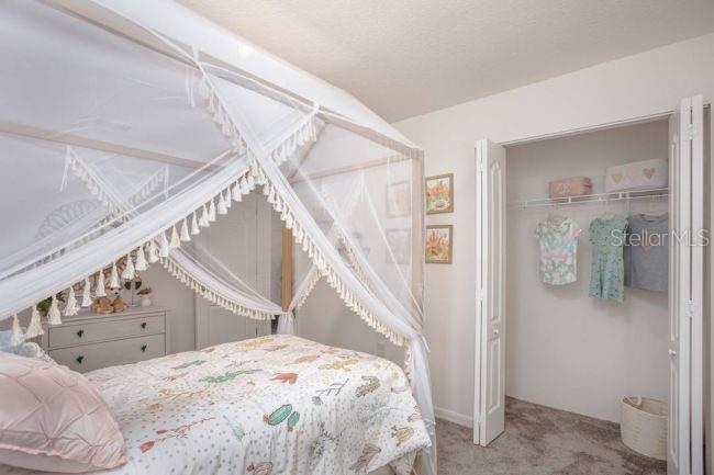 Listing photo id 18 for 2845 Gardenia Drive