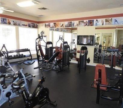 Image 16 of 18 For 11526 Westwood Boulevard 733