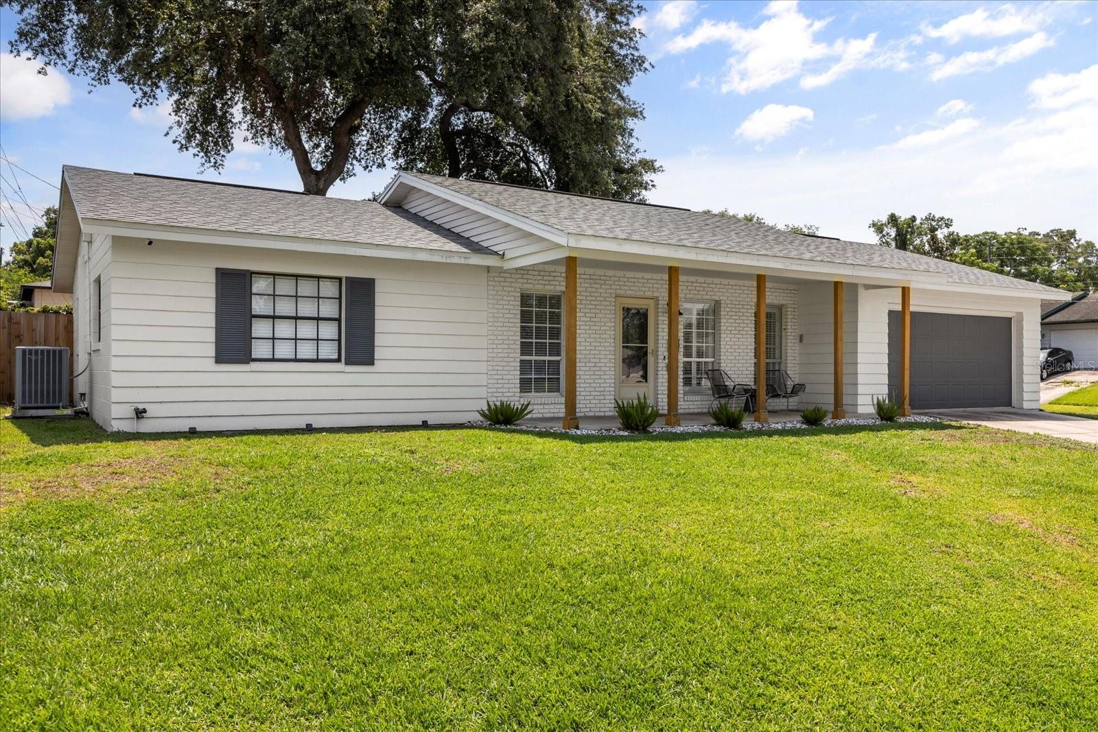 Image 4 of 37 For 611 Bryan Court