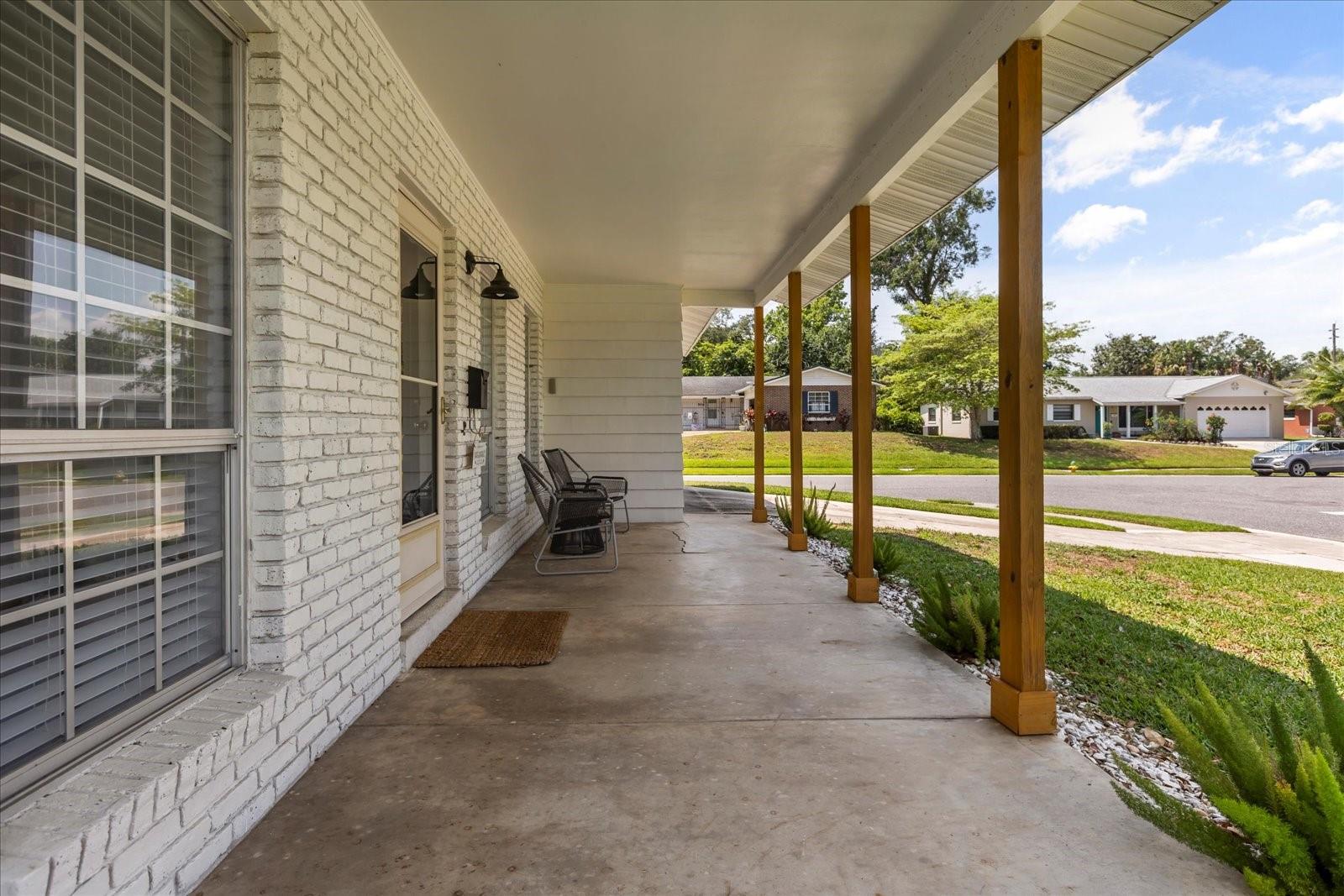 Image 5 of 37 For 611 Bryan Court