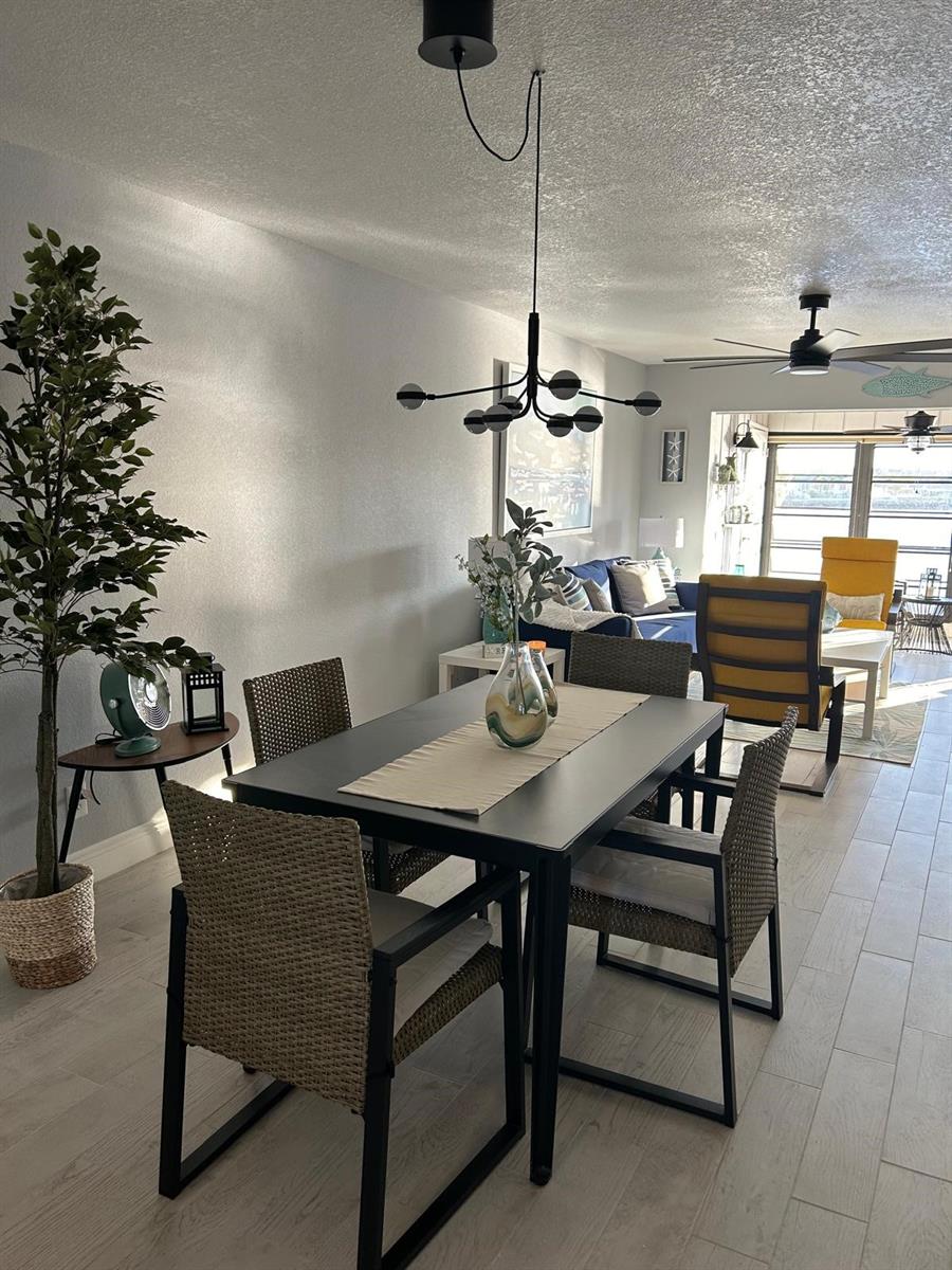 Image 8 of 25 For 1008 Apollo Beach Boulevard 210