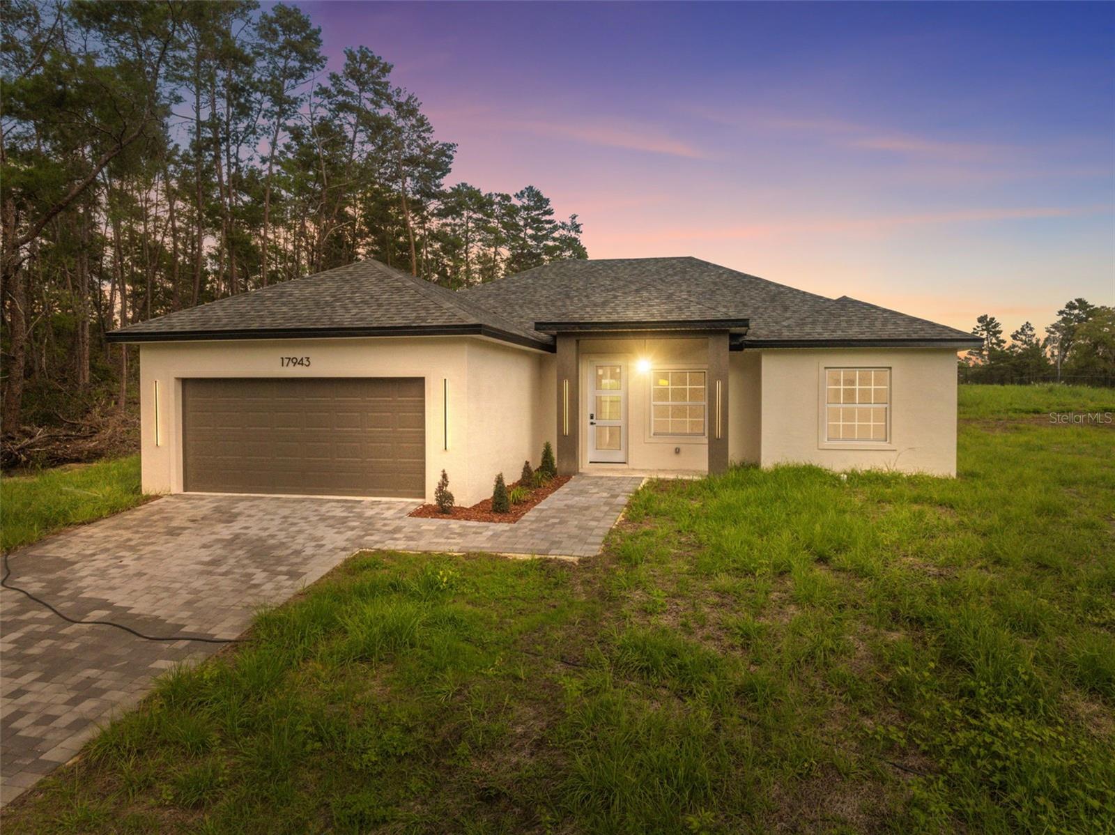 Image 2 of 37 For 17943 38th Avenue Road