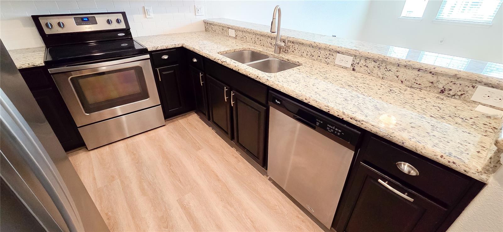 Image 3 of 21 For 1307 Mill Pond Lane