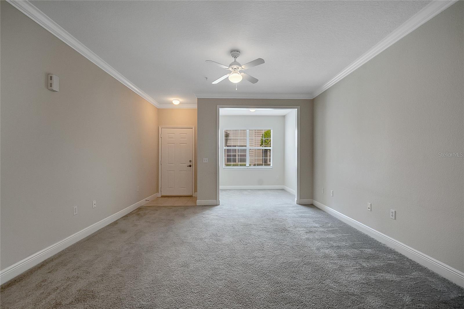 Image 22 of 43 For 130 Southern Pecan Circle 108