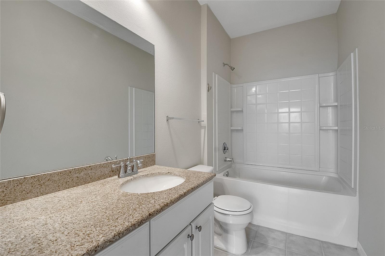 Image 35 of 43 For 130 Southern Pecan Circle 108
