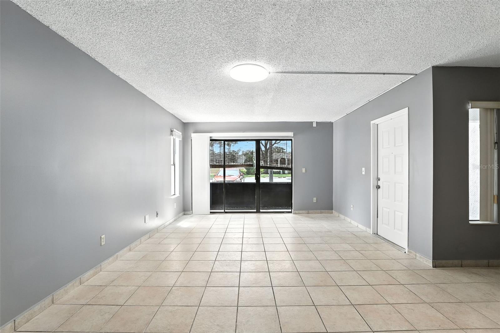 Image 5 of 28 For 8201 Sun Spring Circle B1