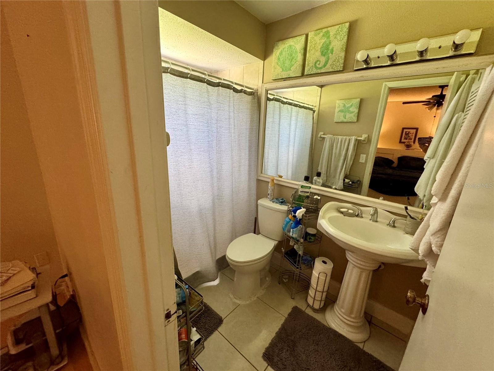 Image 10 of 18 For 7800 Richwood Drive